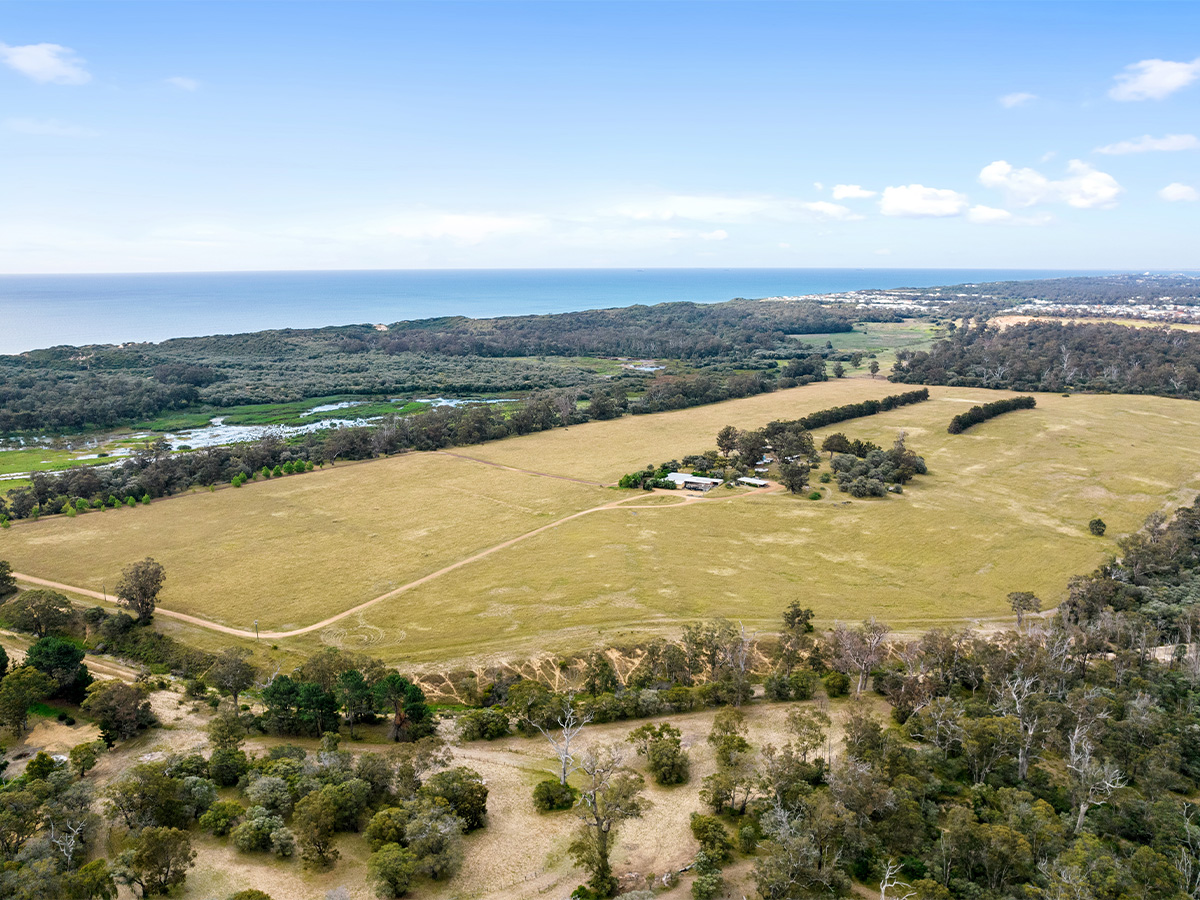  The Acreage Estate - Dalyellup___1680159301_0.jpg
