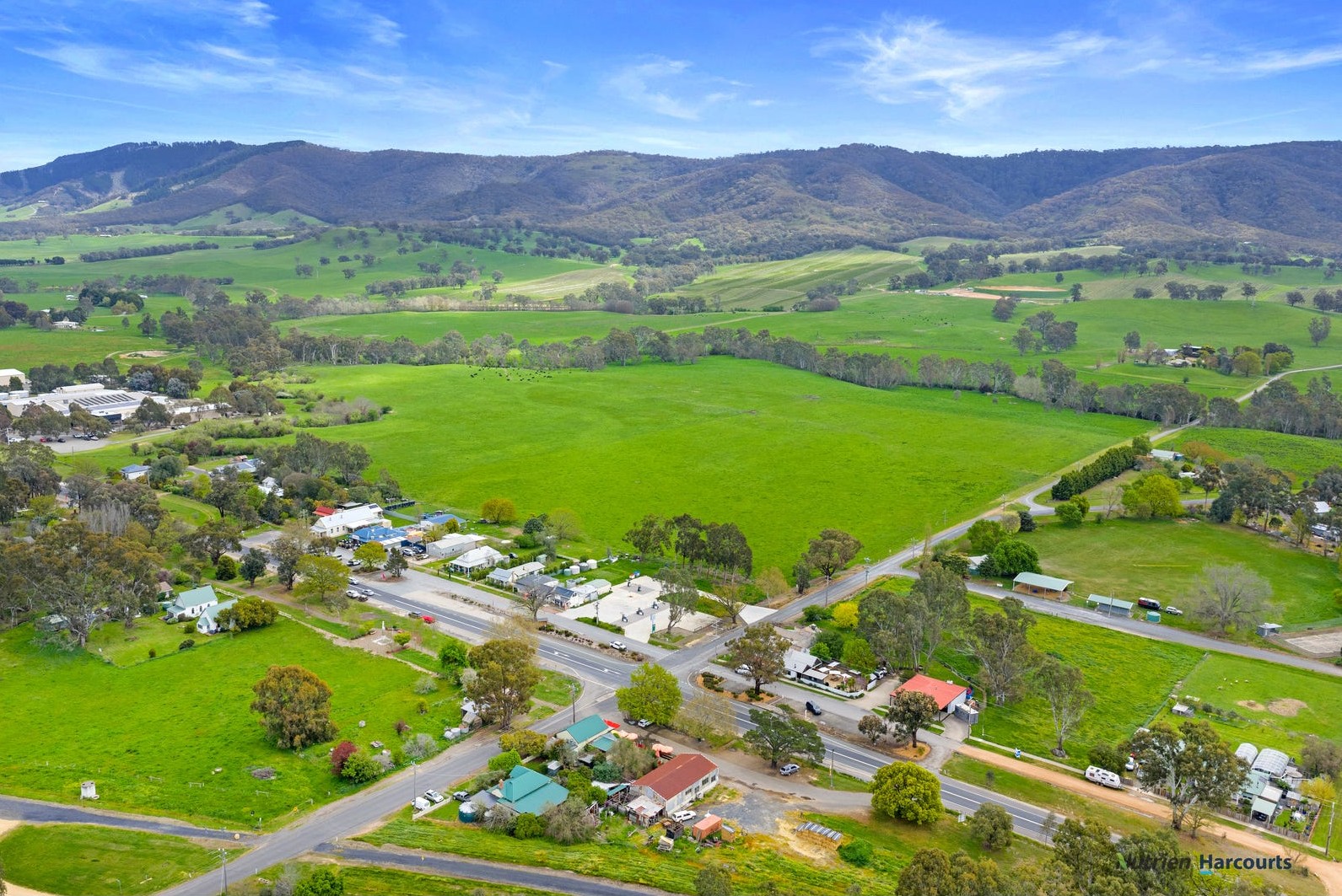 The Fields of Yarck Estate - Yarck  Aerial