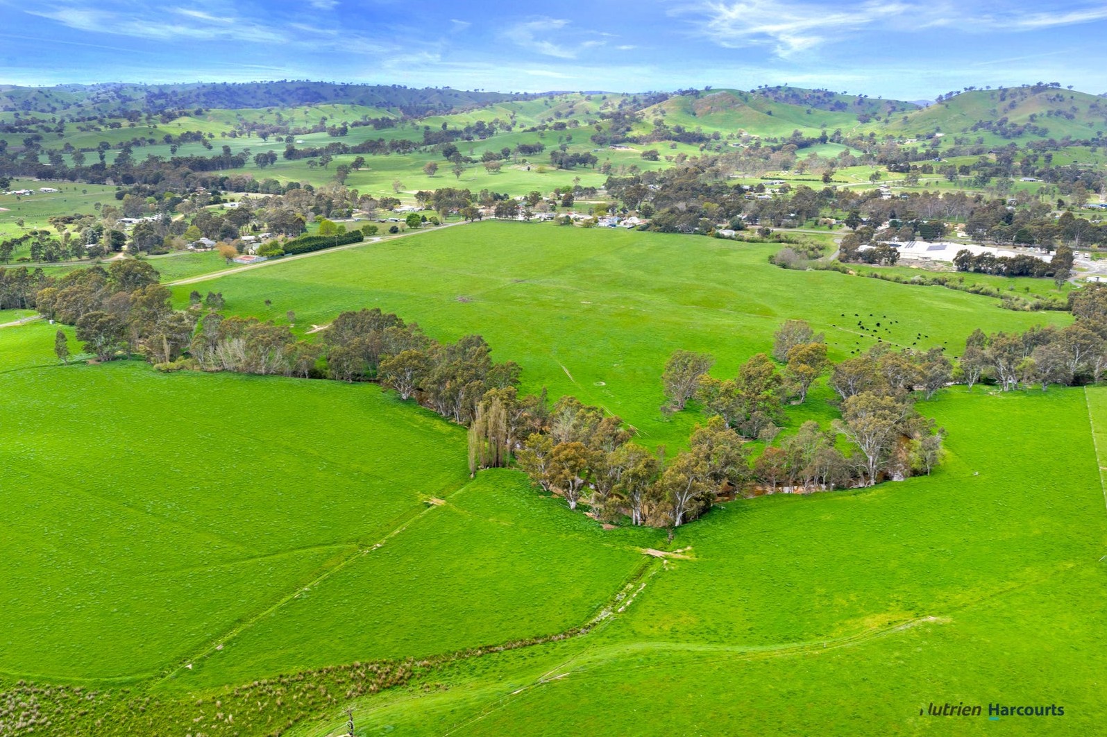 The Fields of Yarck Estate - Yarck  Aerial