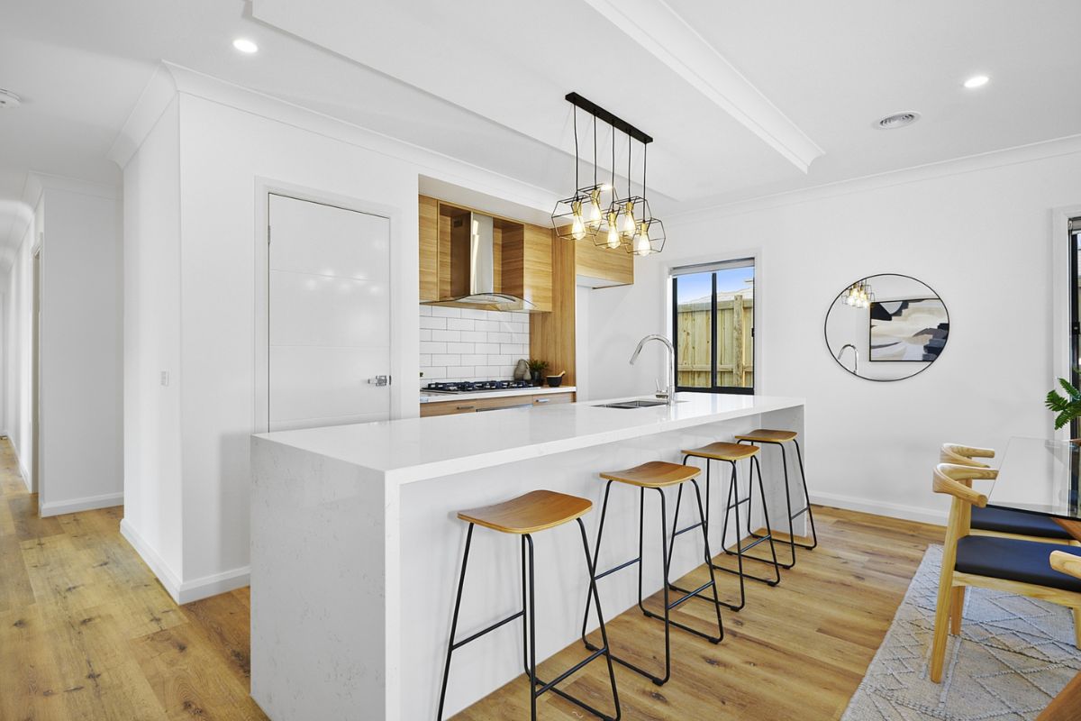 165 Rix Road - Officer Kitchen