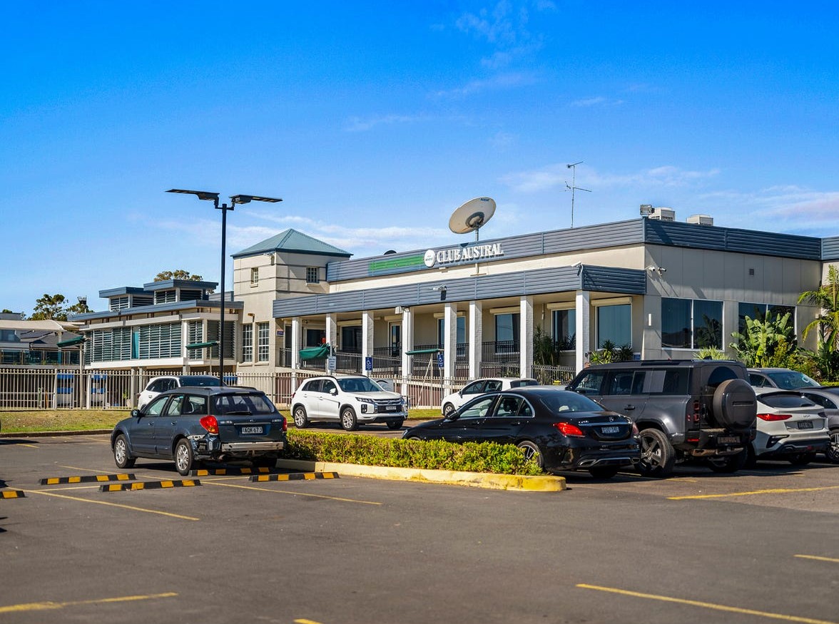 18th Avenue Estate - Austral Amenities