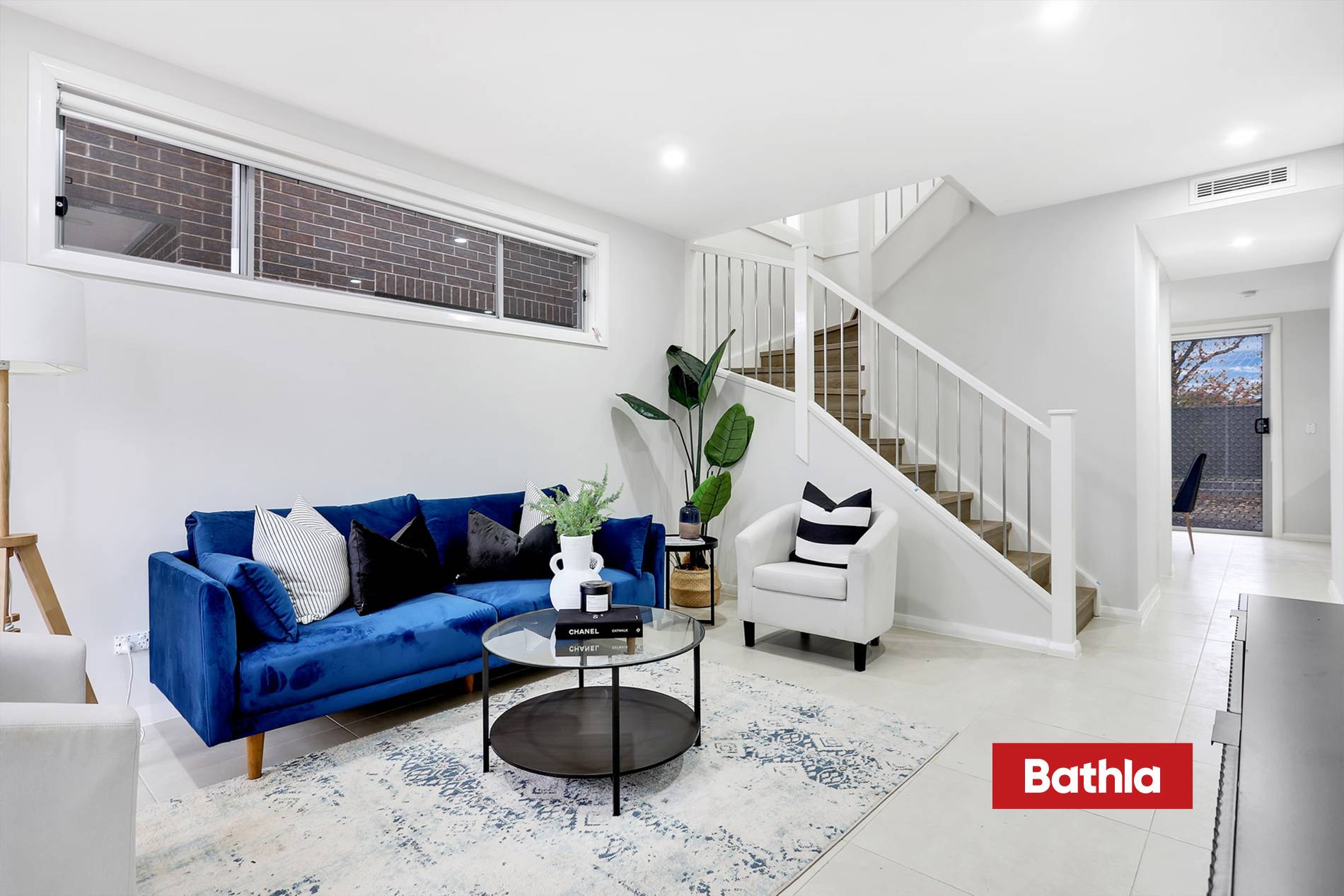 335 Quakers Road - Nirimba Fields Livingroom 1