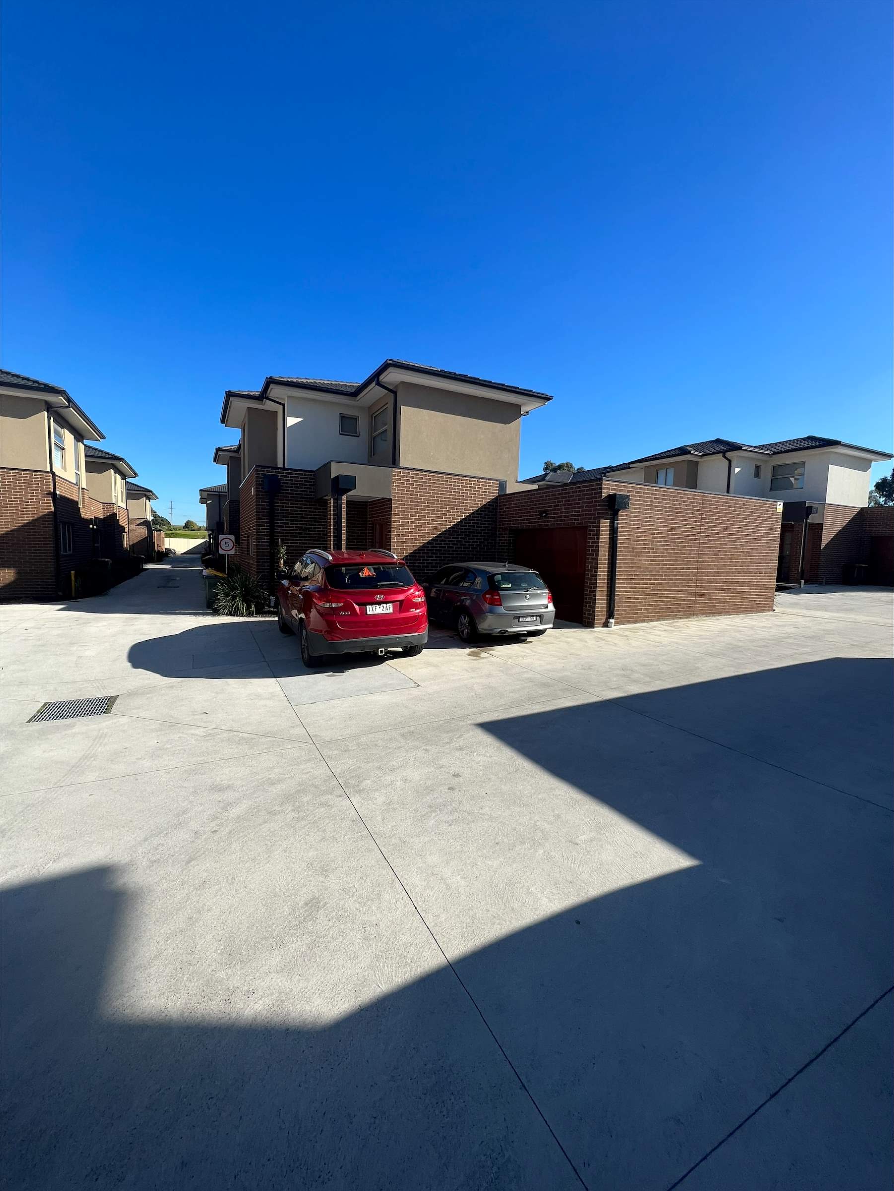 530-534 Springvale Road - Springvale South External
