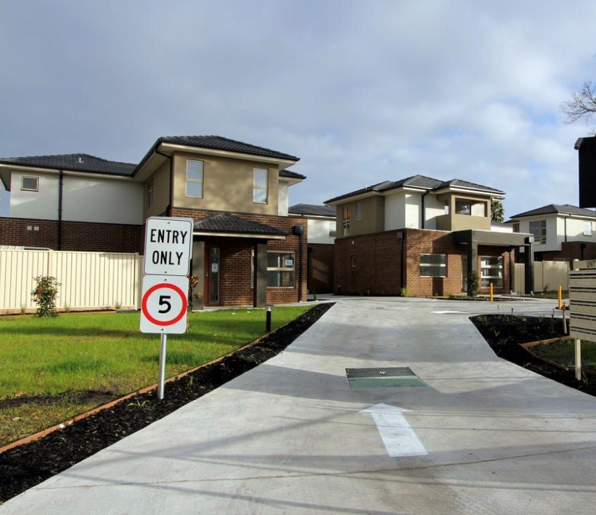 530-534 Springvale Road - Springvale South External