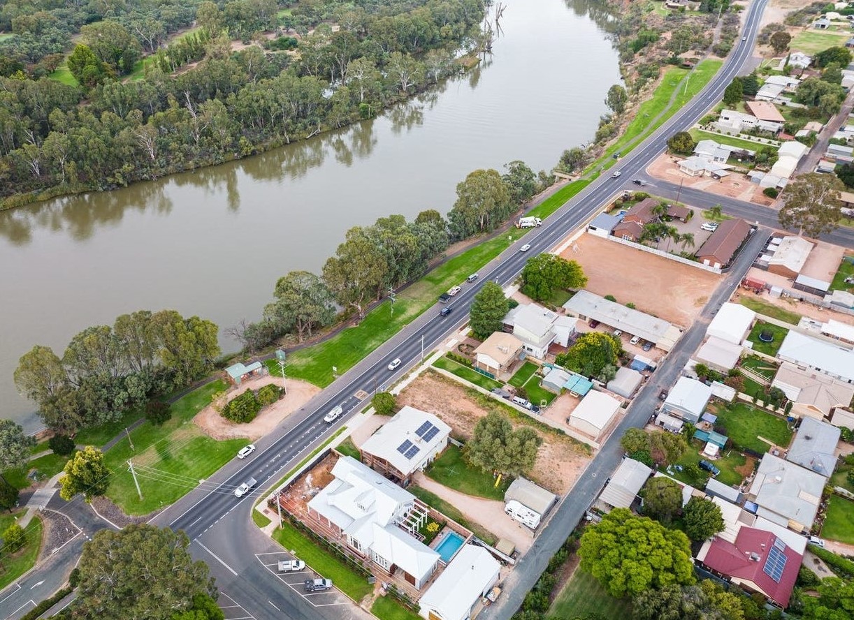 68a-70b Adelaide Street - Gol Gol Aerial