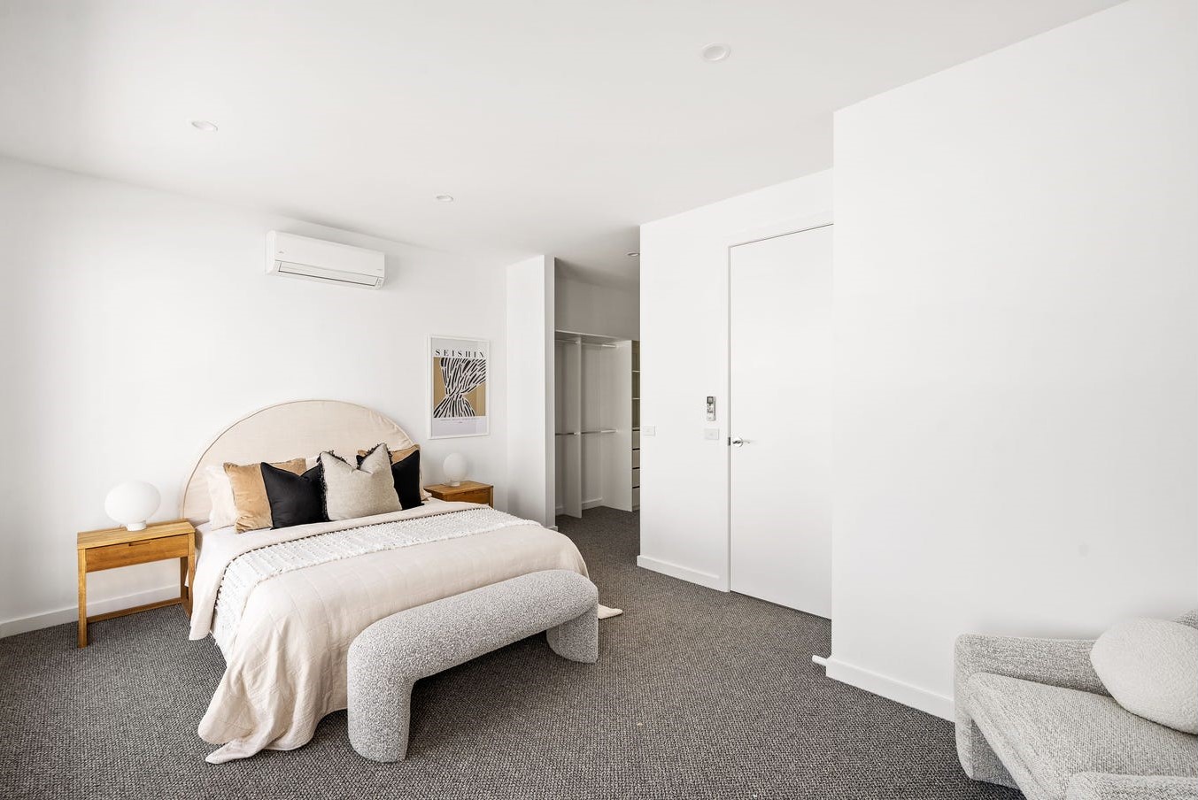 82 New St - South Kingsville Bedroom