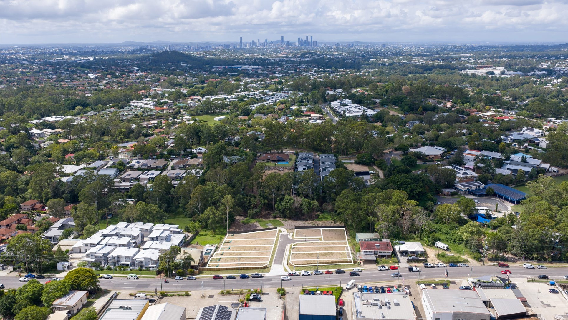 84 & 92 Queens Road - Everton Park Aerial