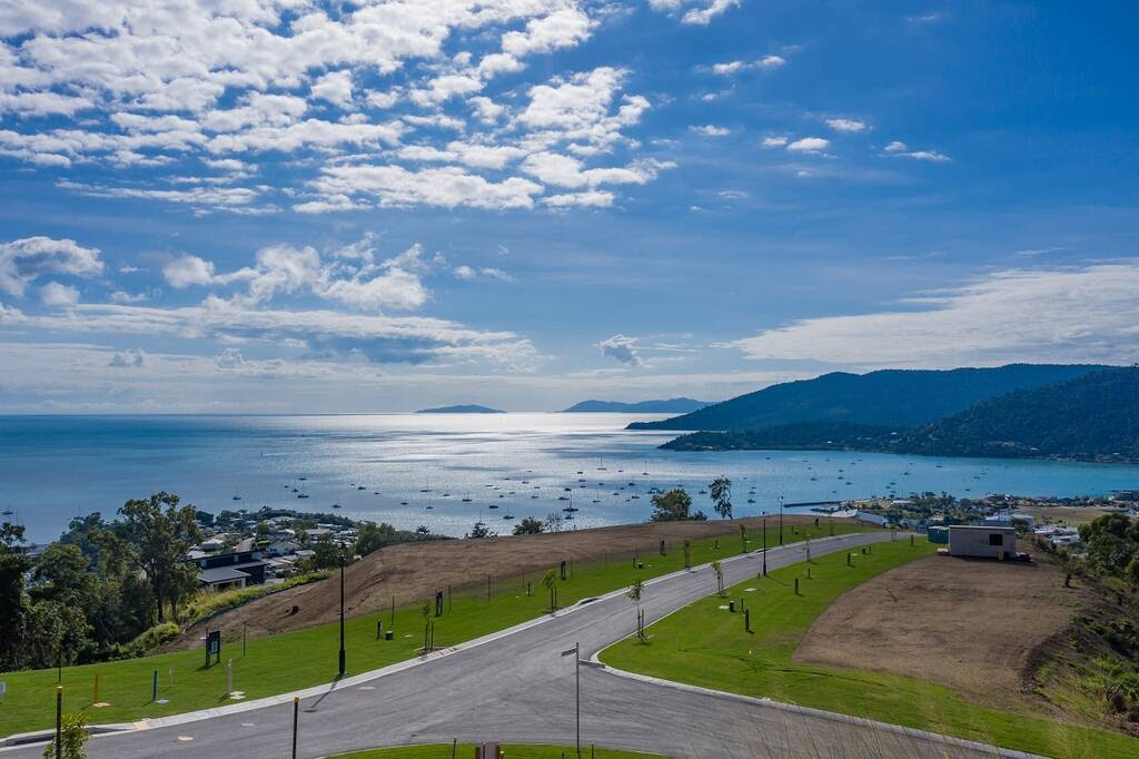 Airlie Summit Estate - Airlie Beach Aerial