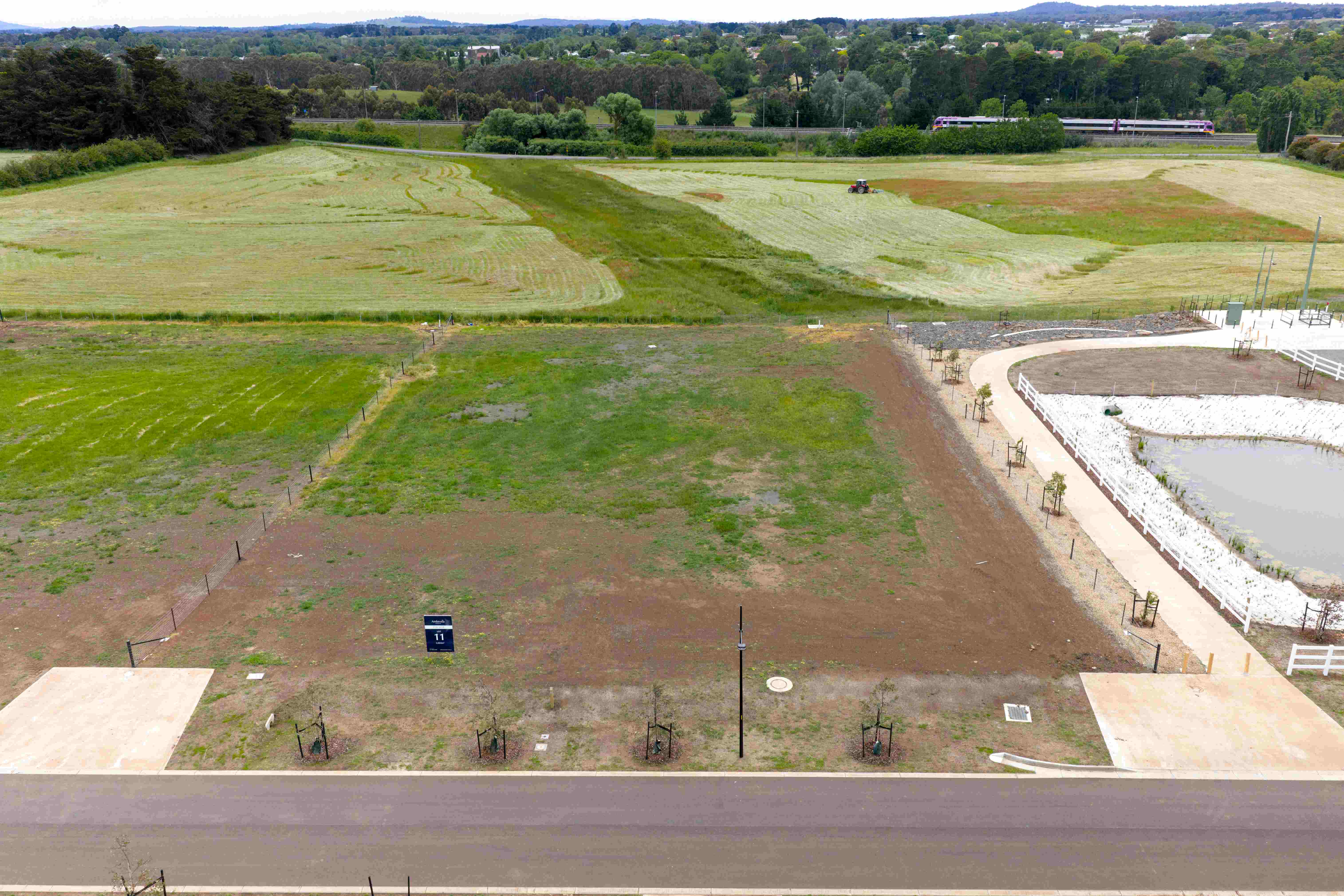 Ambrosia Estate - Kyneton Streetscape