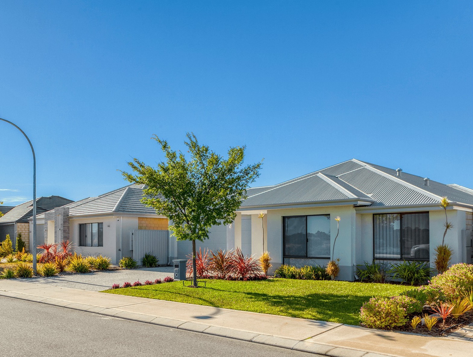 Ariella Private Estate - Henley Brook Streetscape