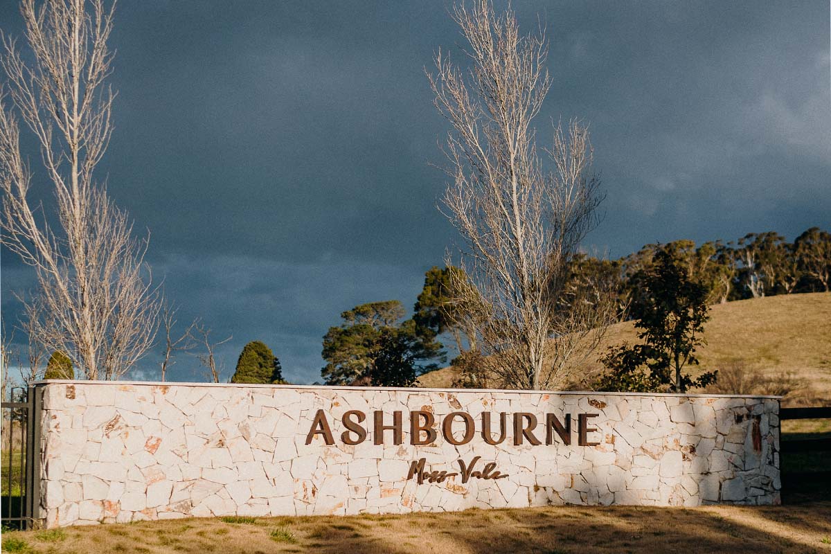 Ashbourne Estate - Moss Val Streetscape