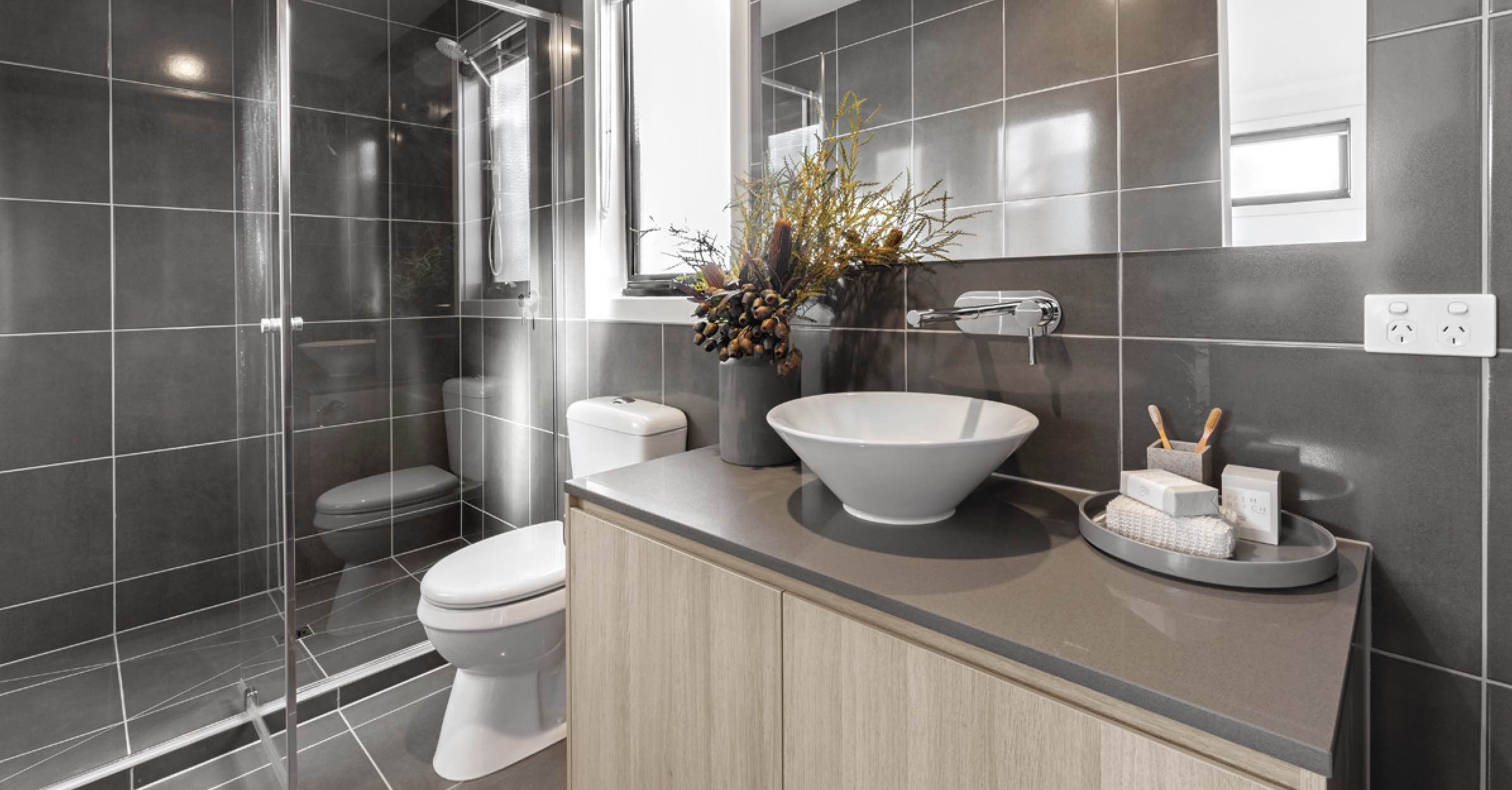 Atticus Estate - Woodstock Bathroom