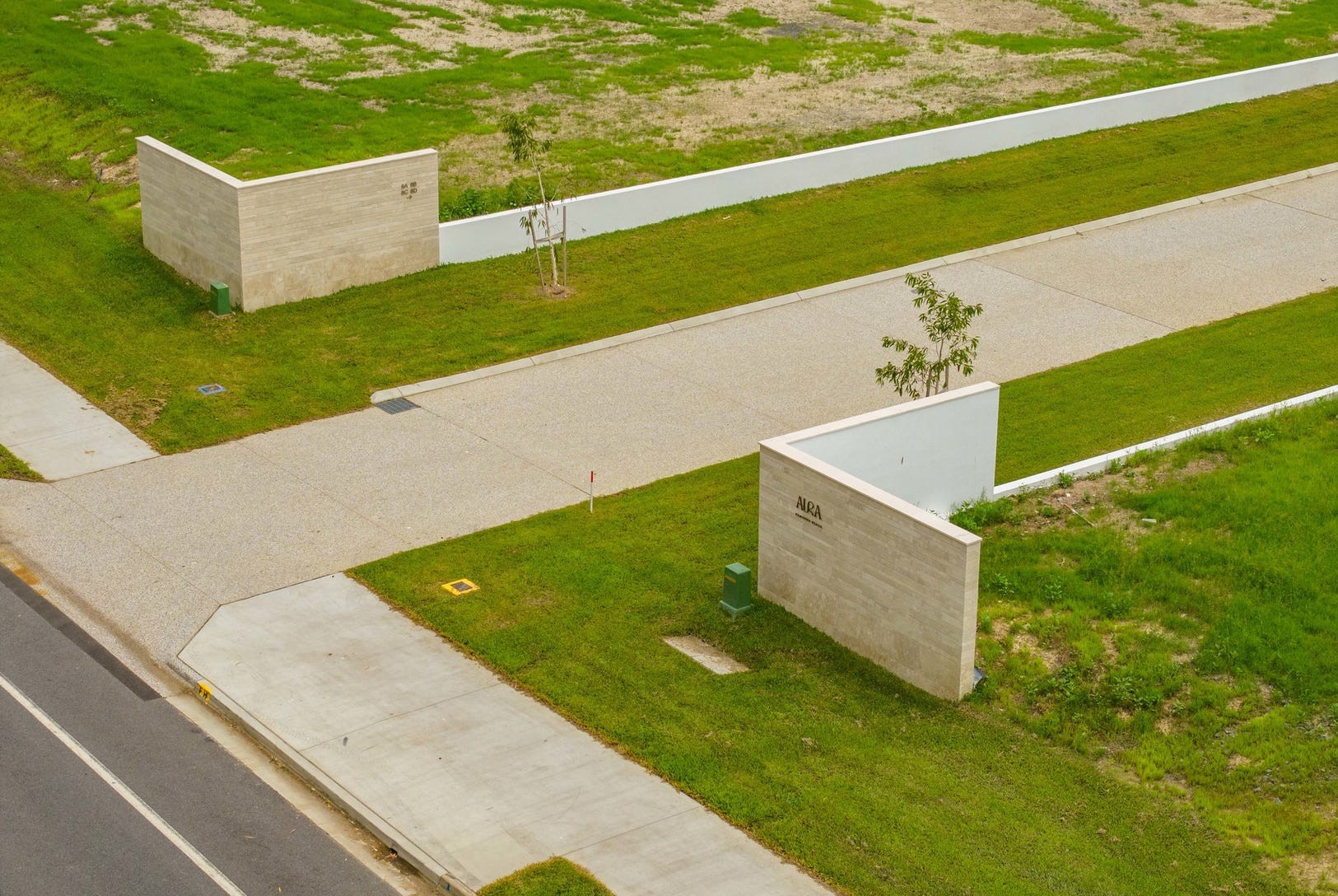 Aura Estate - Kewarra Beach External