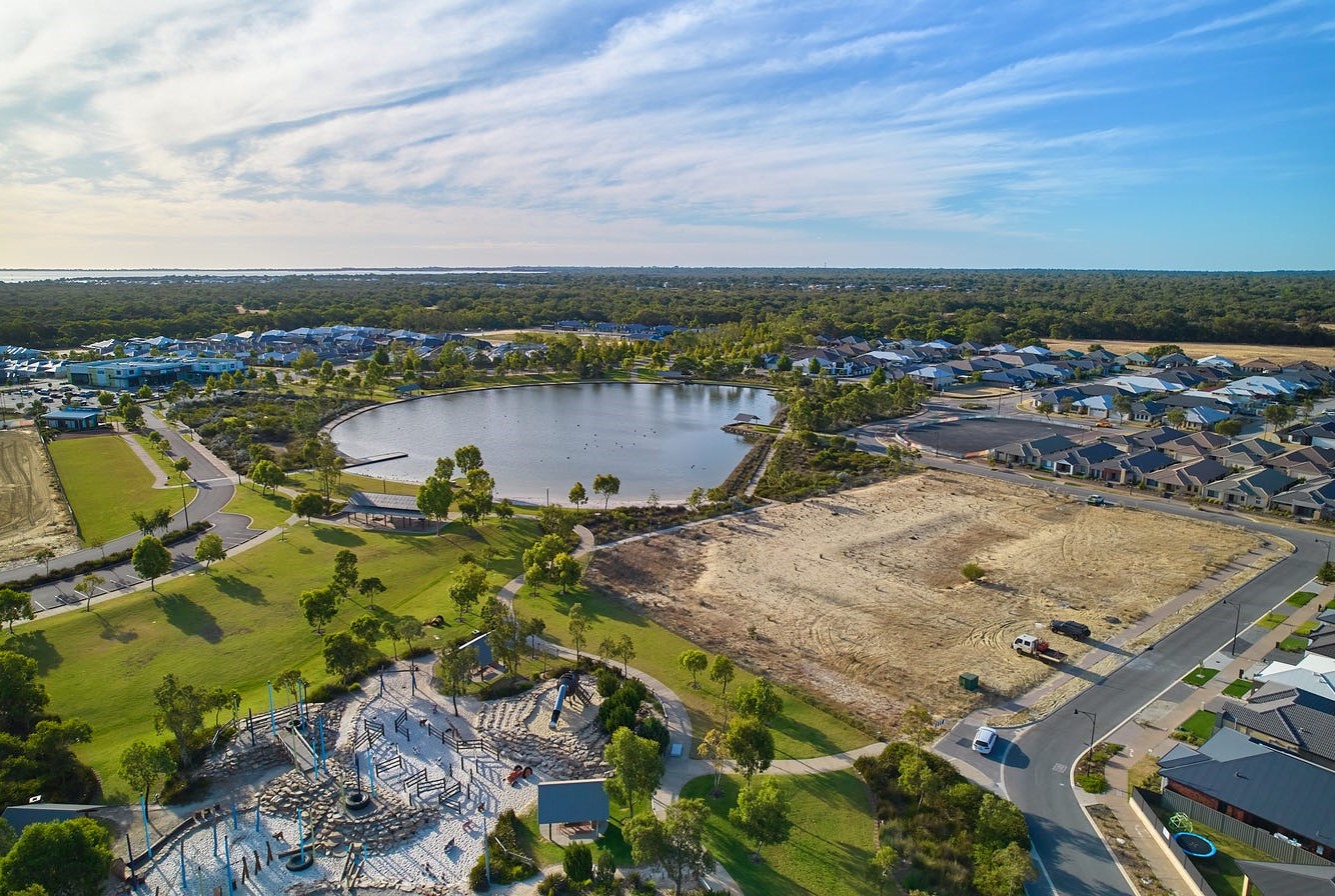 Austin Lakes Estate - South Yunderup Aerial