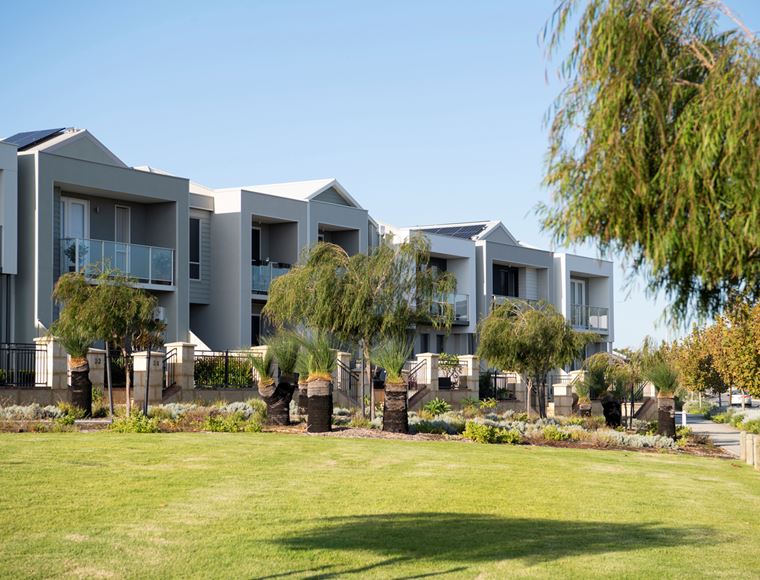 Banksia Grove Estate - Banksia Grove Streetscape