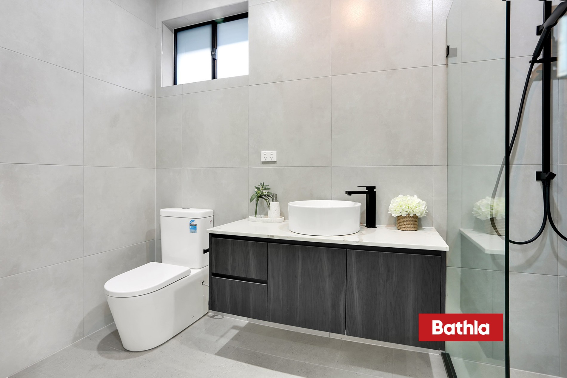 Broadleaves Estate - The Ponds Bathroom 2