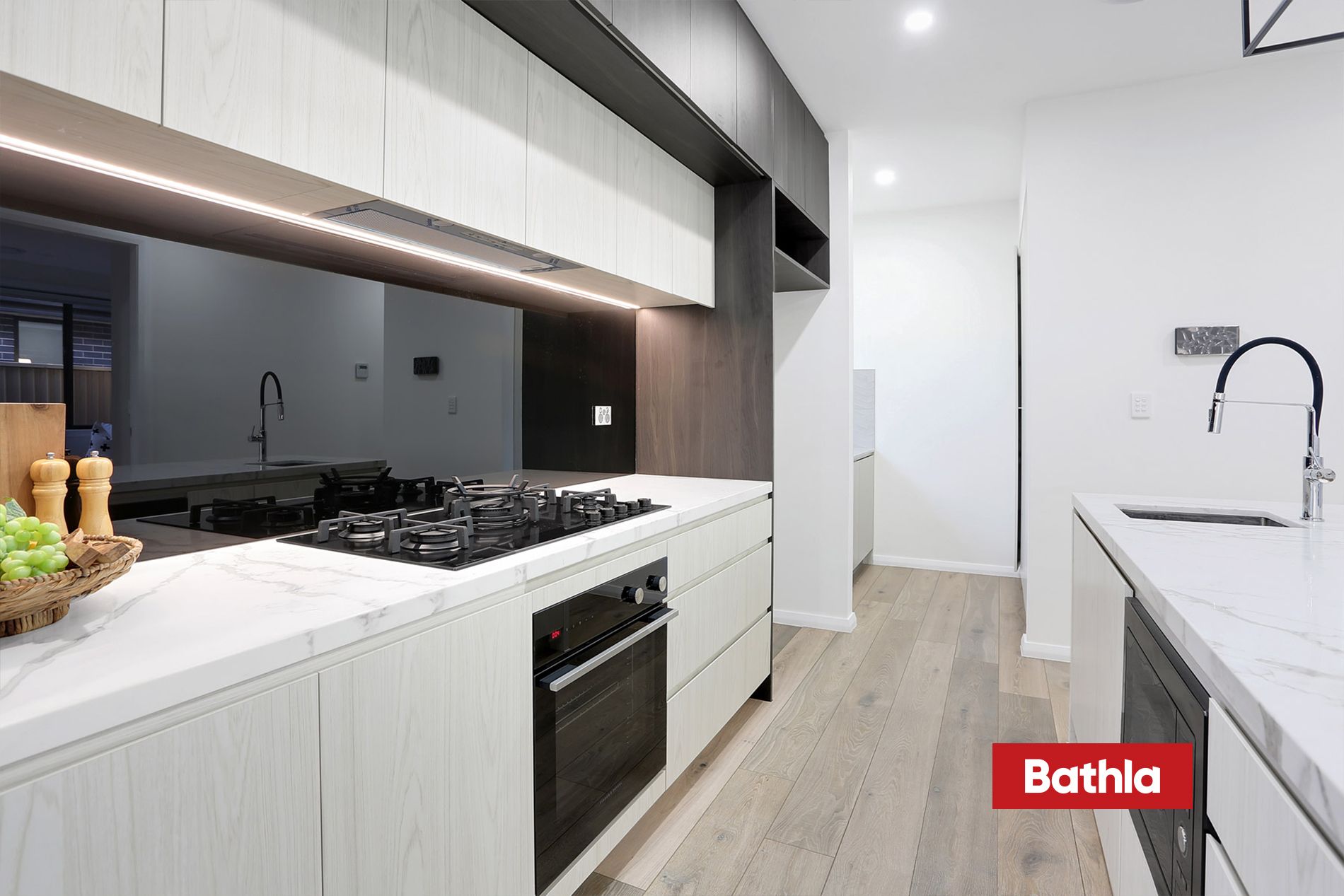 Broadleaves Estate - The Ponds Kitchen 2