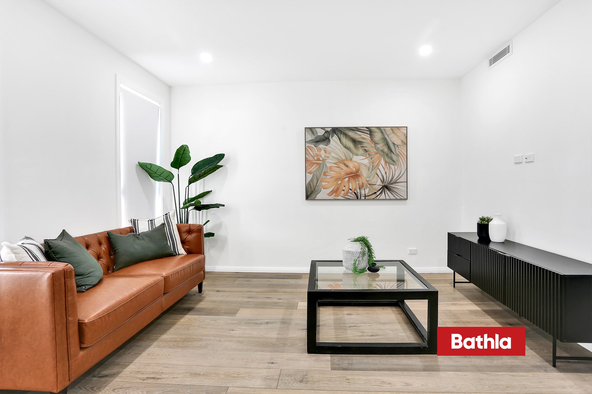 Broadleaves Estate - The Ponds Livingroom 6