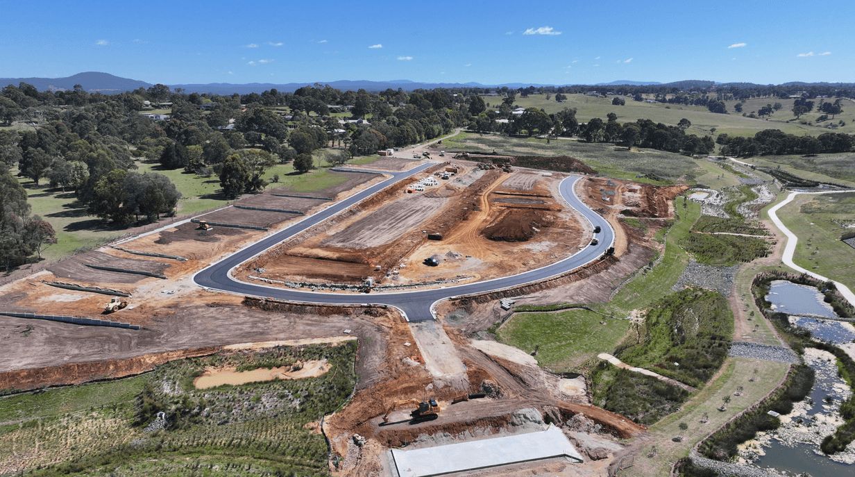 Brookfield Lakes Bairnsdale Estate - Lucknow Aerial