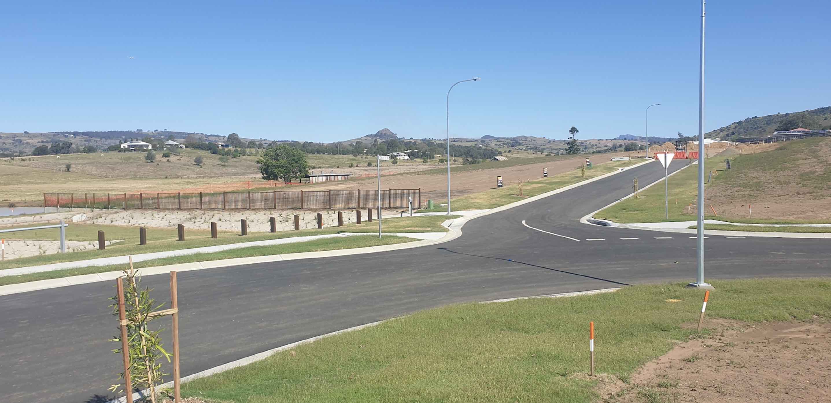 Bruckner Hill Boonah Estate - Dugandan