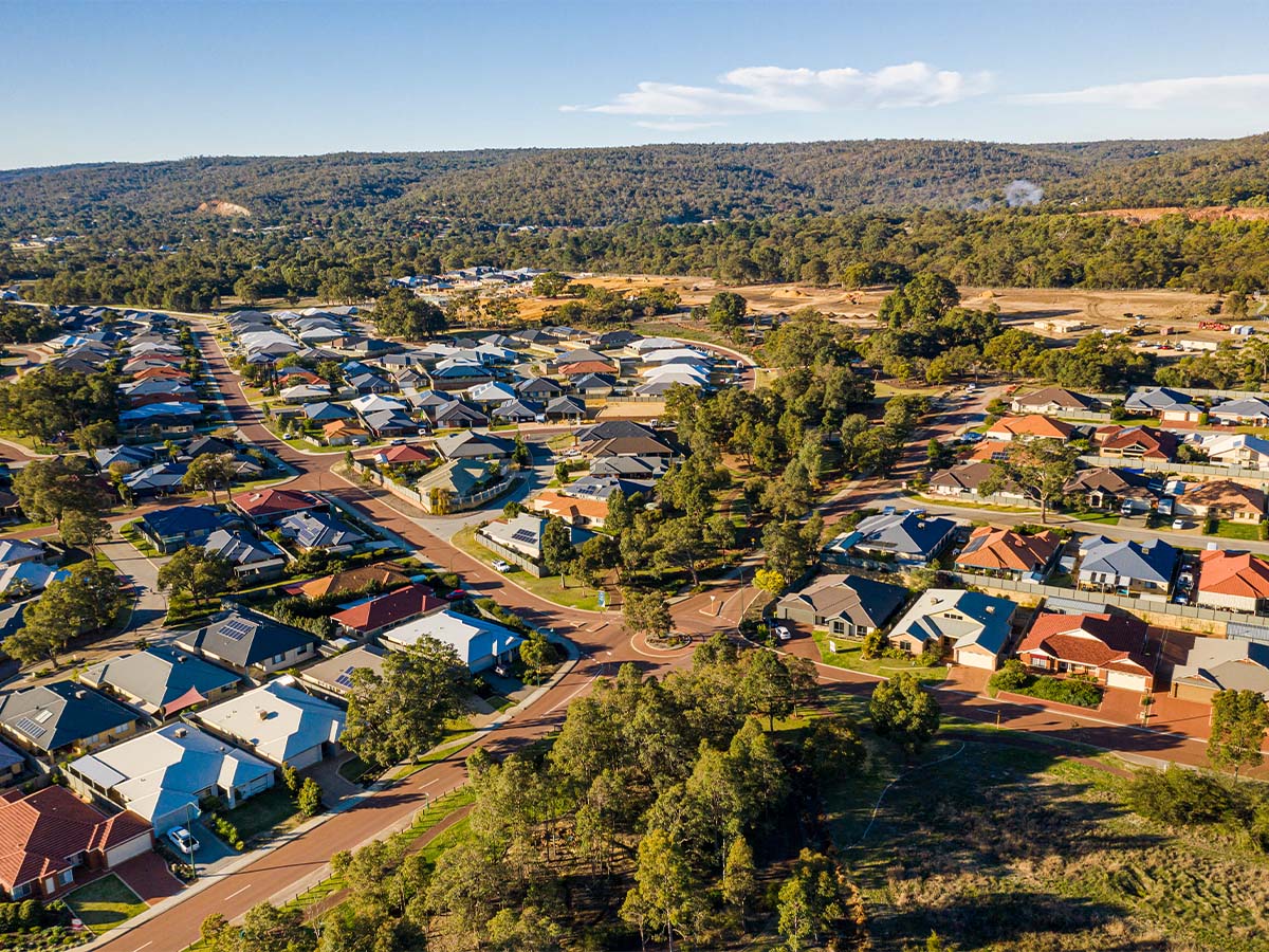 Byford on the Scarp Estate - Byford