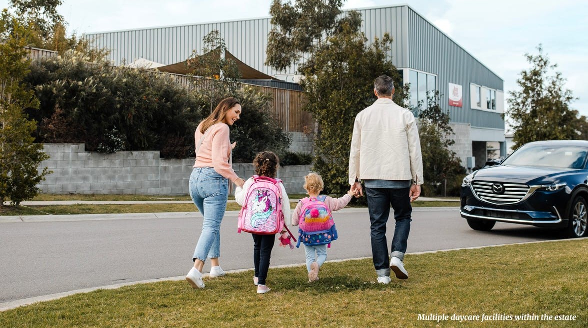 Cameron Grove Estate - Cameron Park Lifestyle