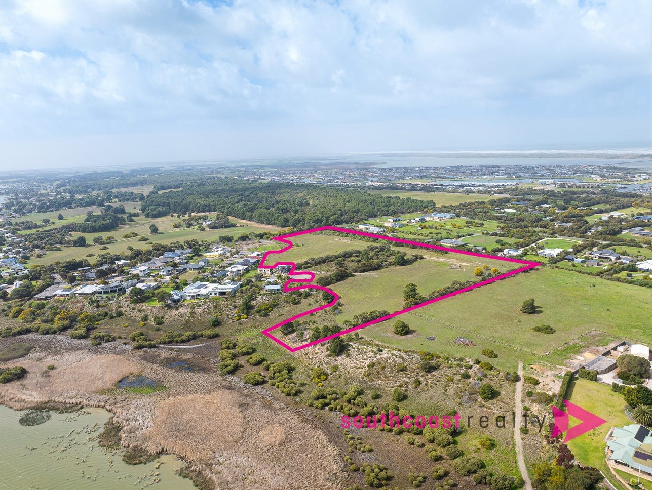 Captains Cove Estate - Hindmarsh Island Aerial