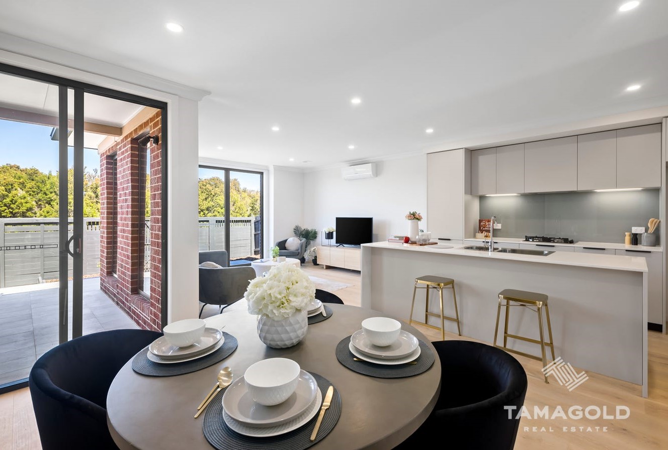 Casey Green Estate - Narre Warre Living