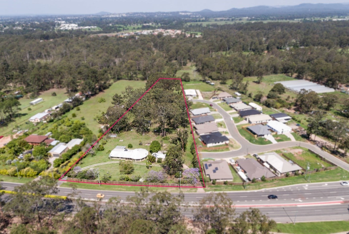 Chambers Flat Road Estate - Waterford West Aerial