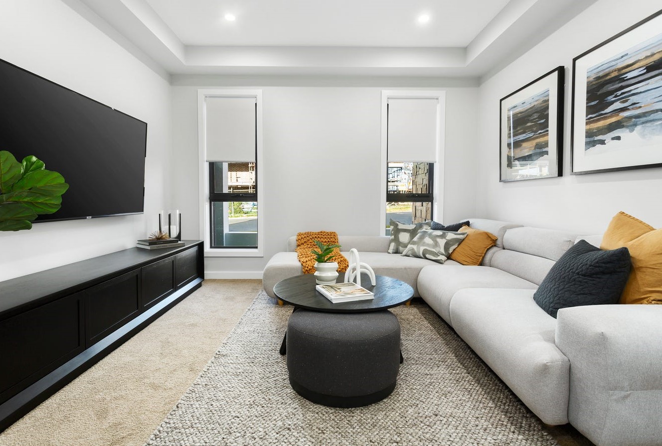 Crown Hill at Riverstone Estate - Grantham Farm Living