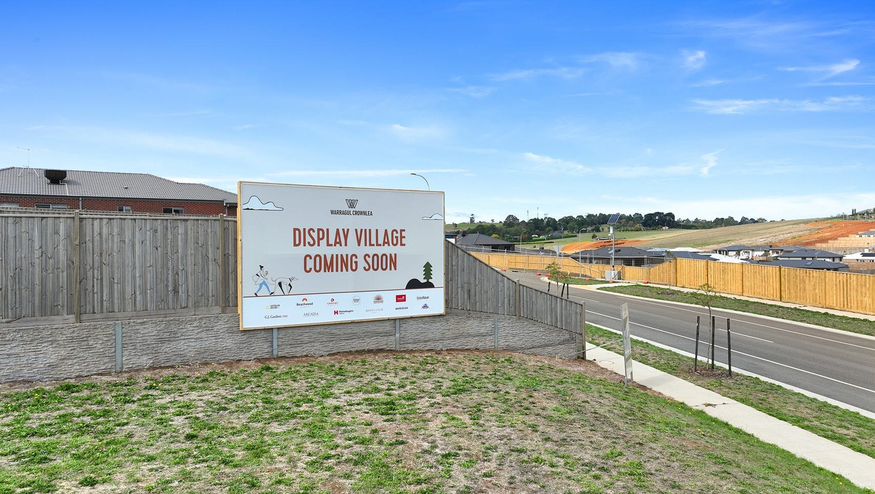 Crownlea Estate - Warragul Streetscape