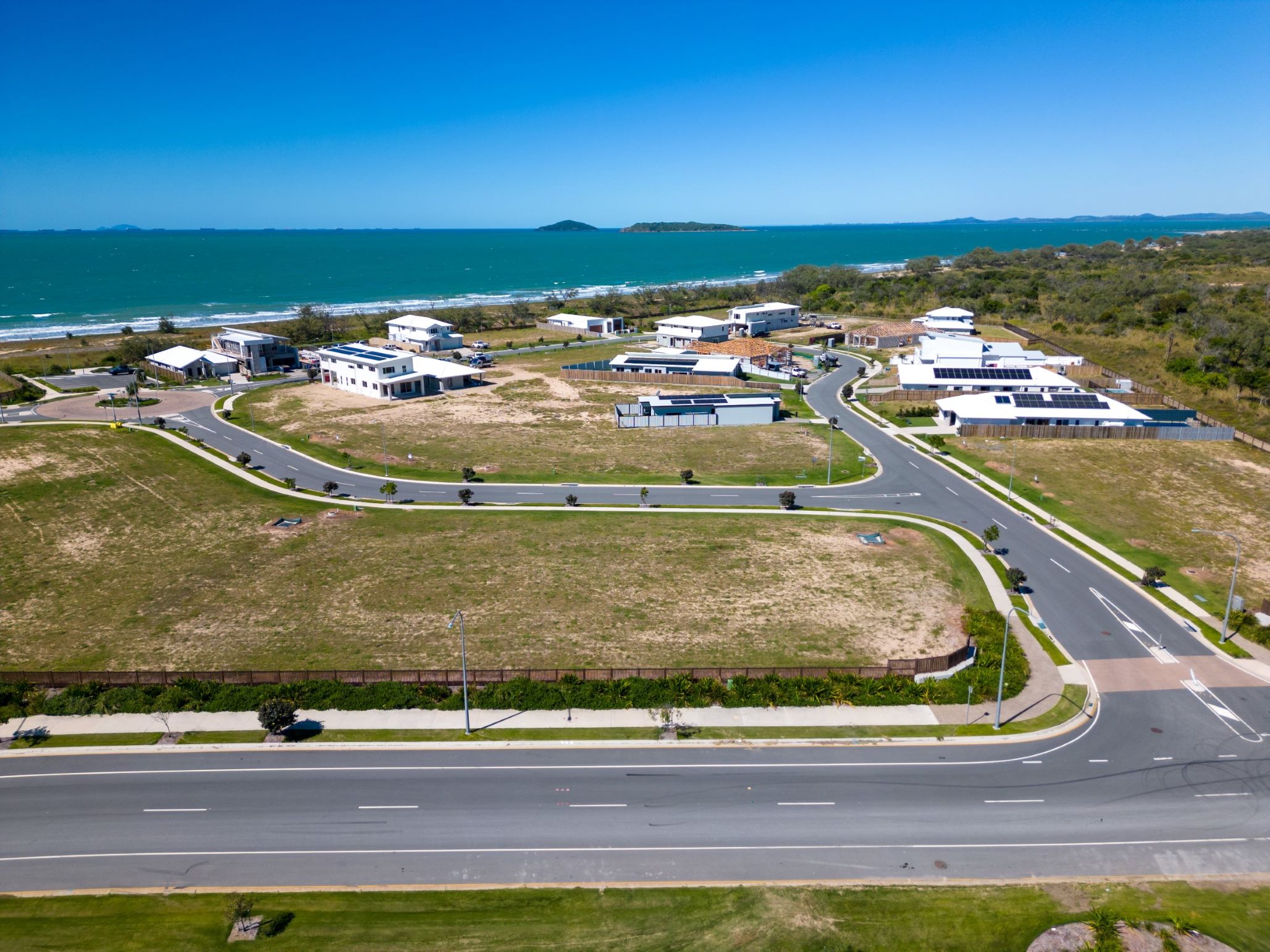 Dunes Harbour Beach Estate - Mackay Harbour Aerial