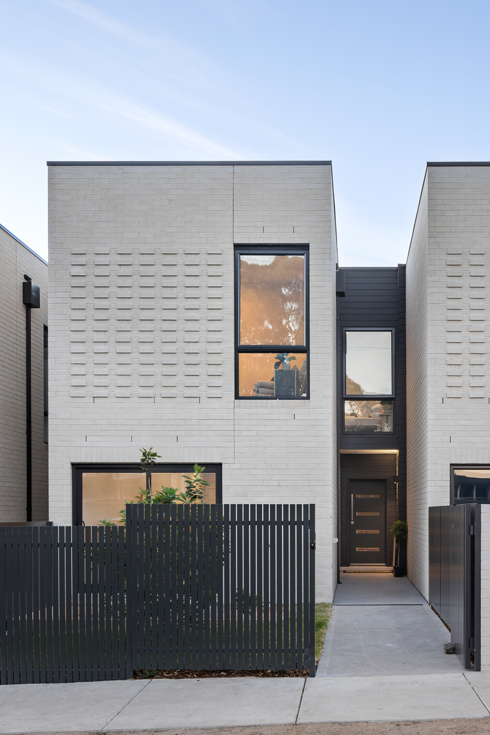 Early 3191 Townhouses - Sandringham