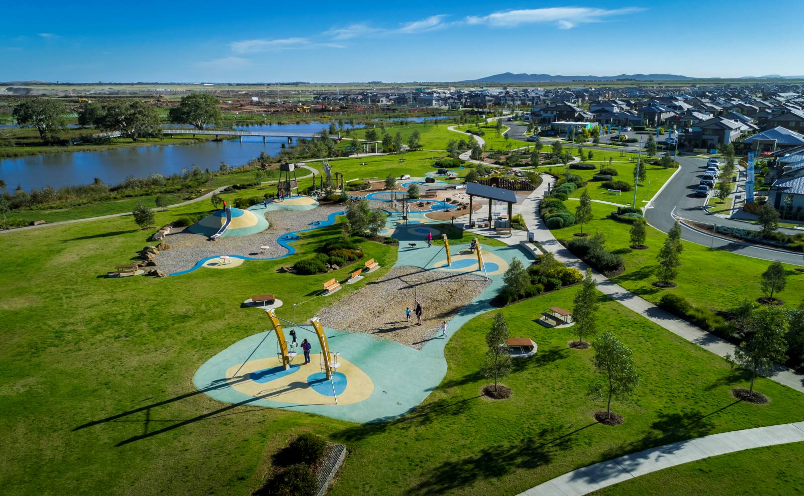 Eden Grove Townhomes at Harpley Estate - Werribee Lifestyle 3