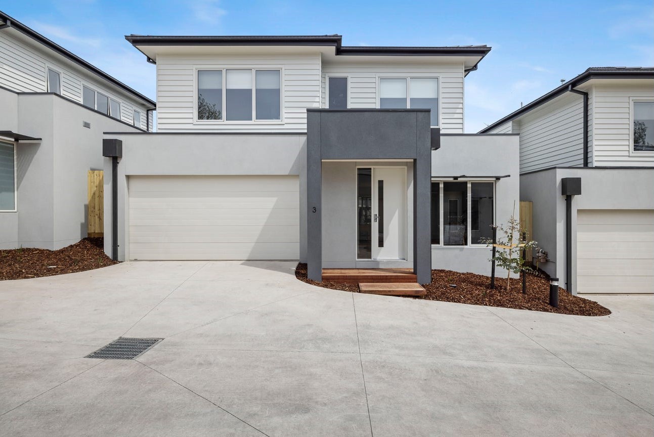 Eleven Edward Townhomes - Langwarrin External