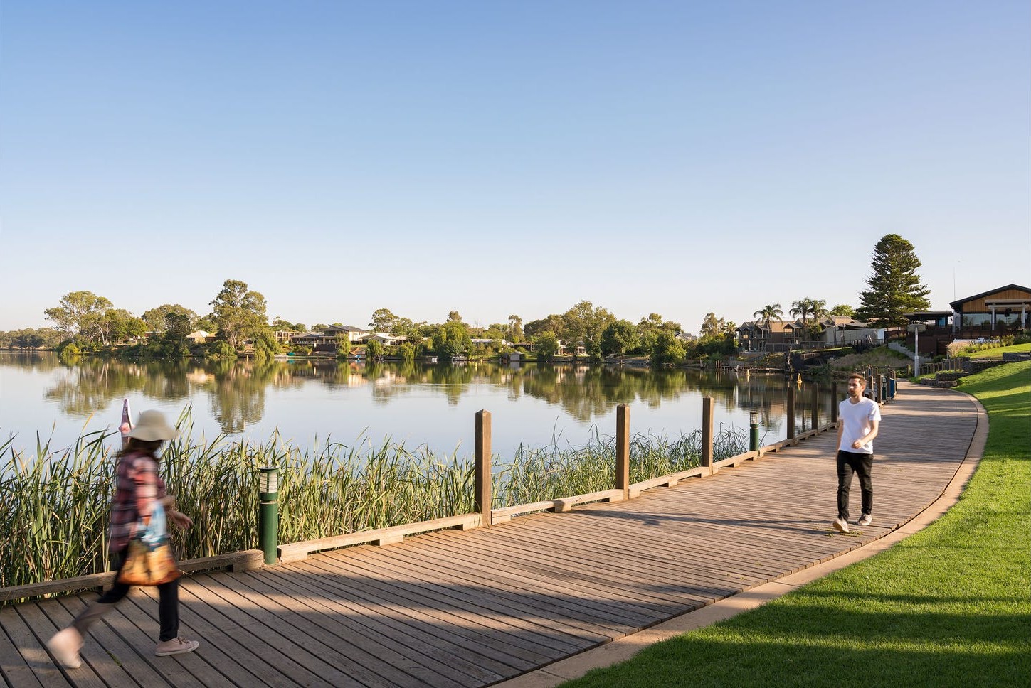 Elloura Estate - Nagambie Park