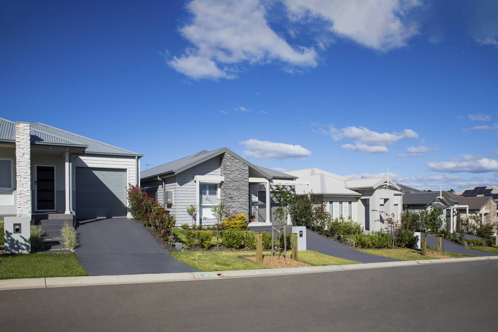 Evergreen Estate - Spring Farm External 1 Streetscape