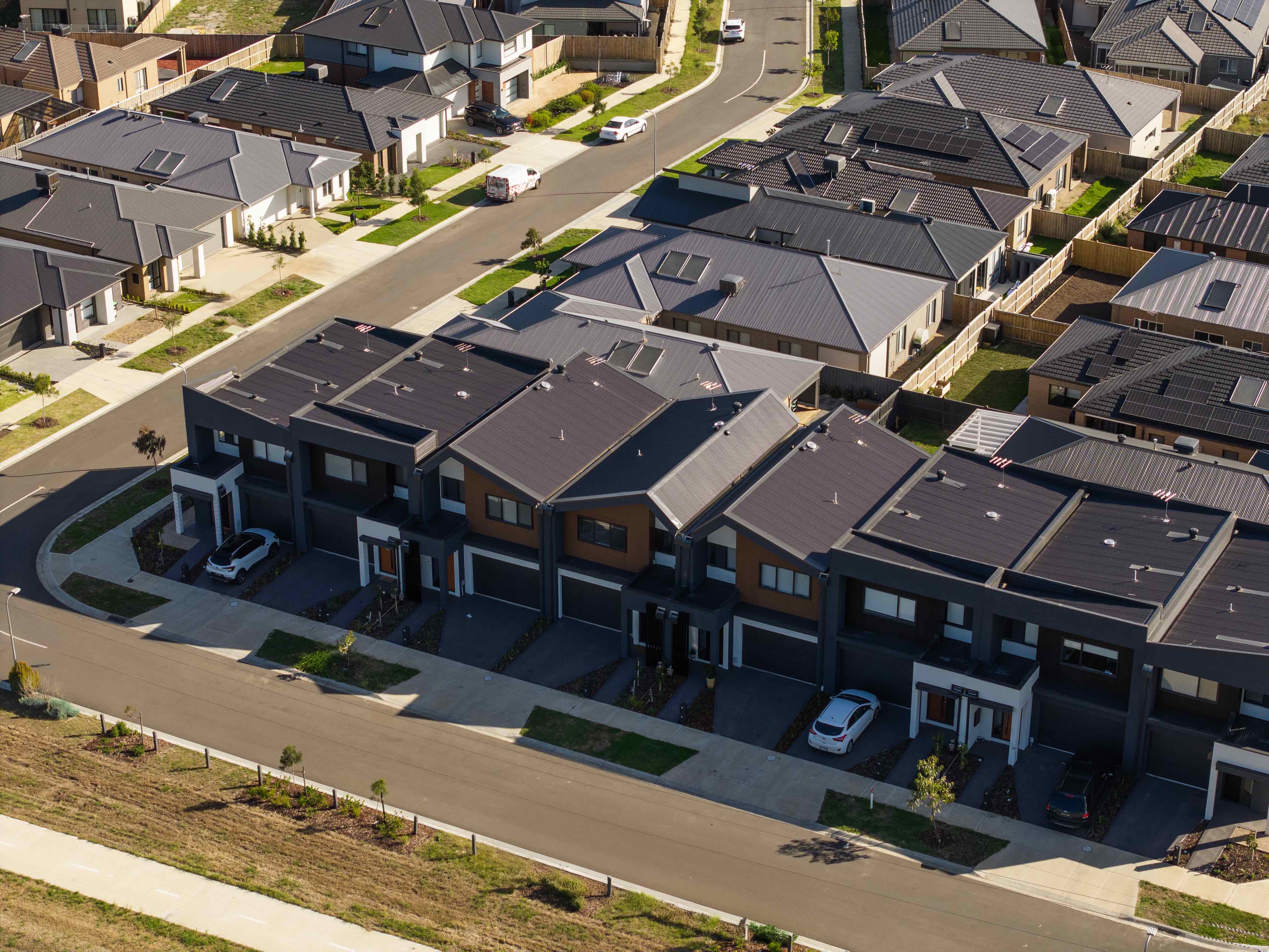 Everley Estate - Sunbury Streetscape
