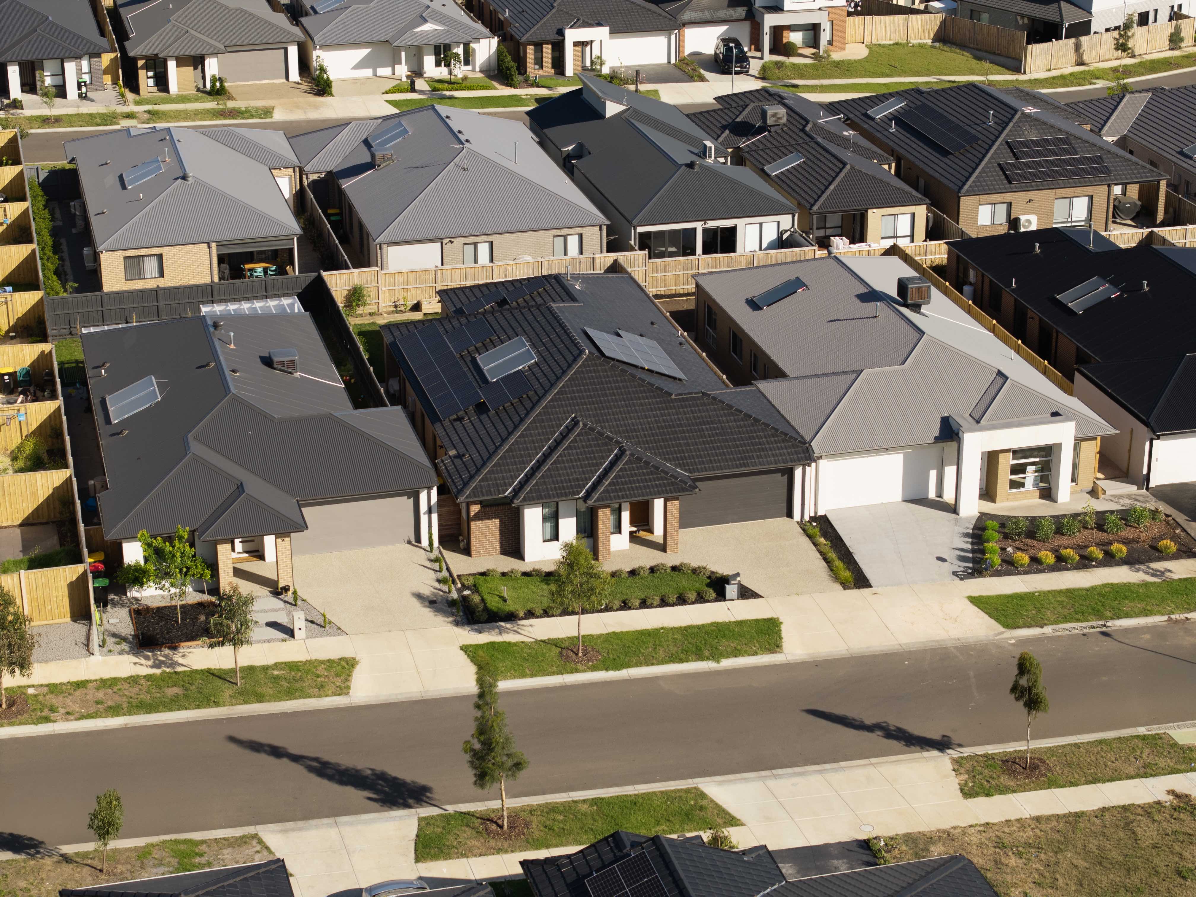 Everley Estate - Sunbury Streetscape