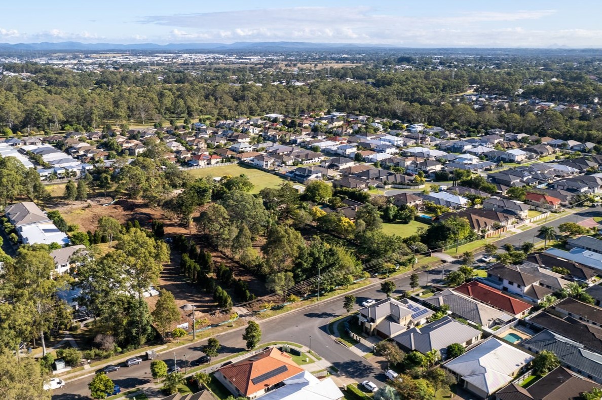 Fairlight Estate - Carseldine Aerial