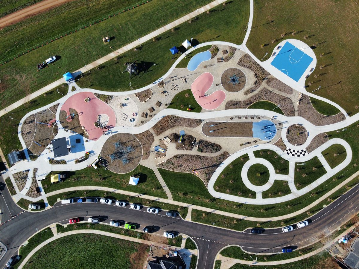 Ferntree Ridge Estate - Droui Playground