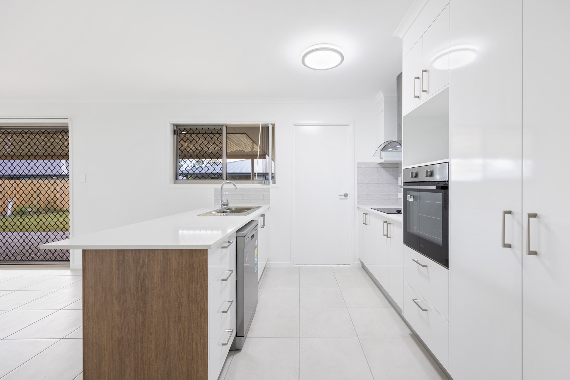 Girraween Estate - Eli Waters