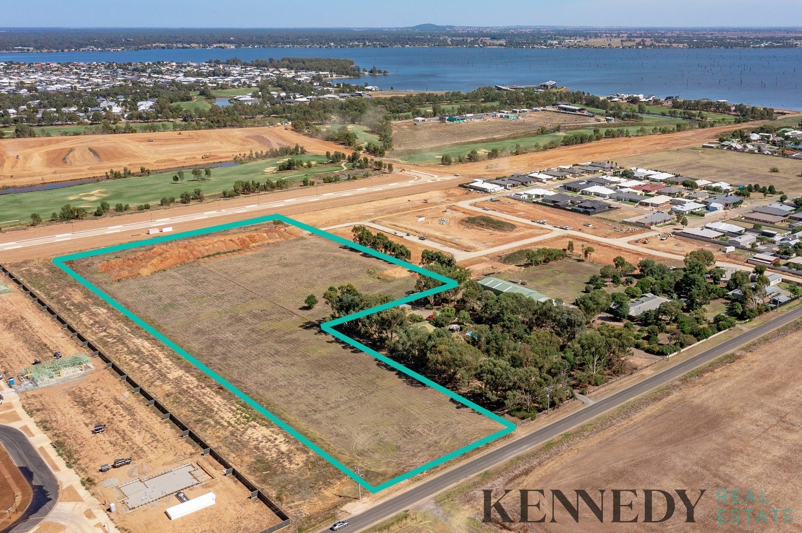 Goldleaf Estate - Yarrawonga Aerial