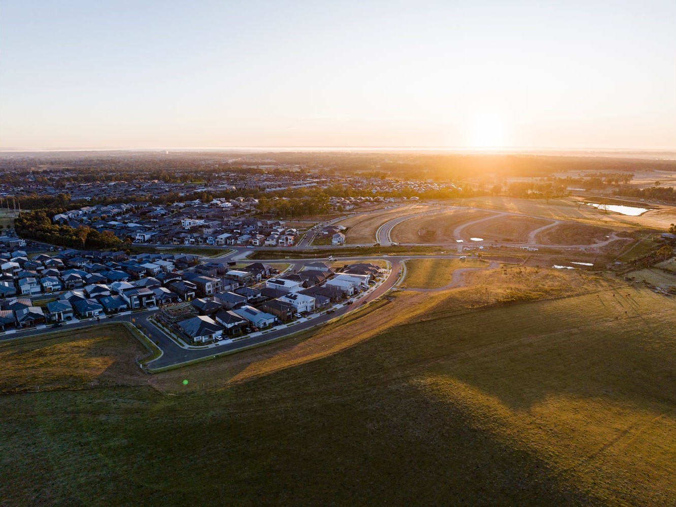 Highland Views Estate - Glenmore Park Aerial