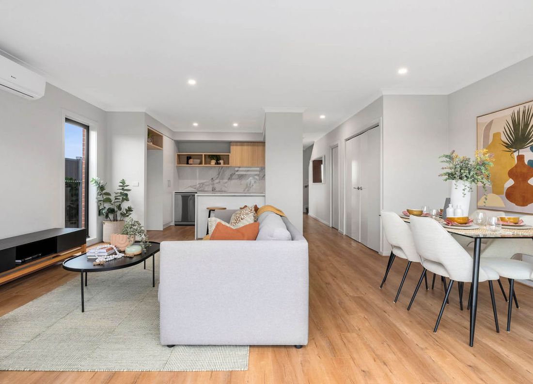 Illume Townhomes at Parkbrook - Manor Lakes