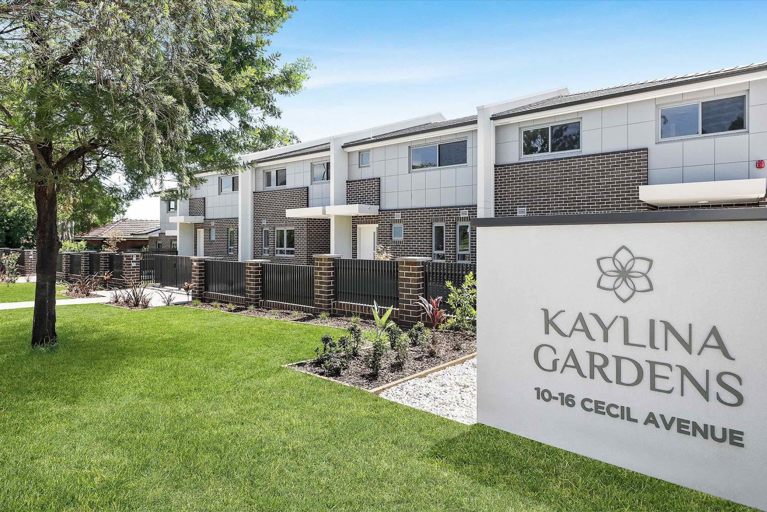Kaylina Gardens Estate - Castle Hill Front