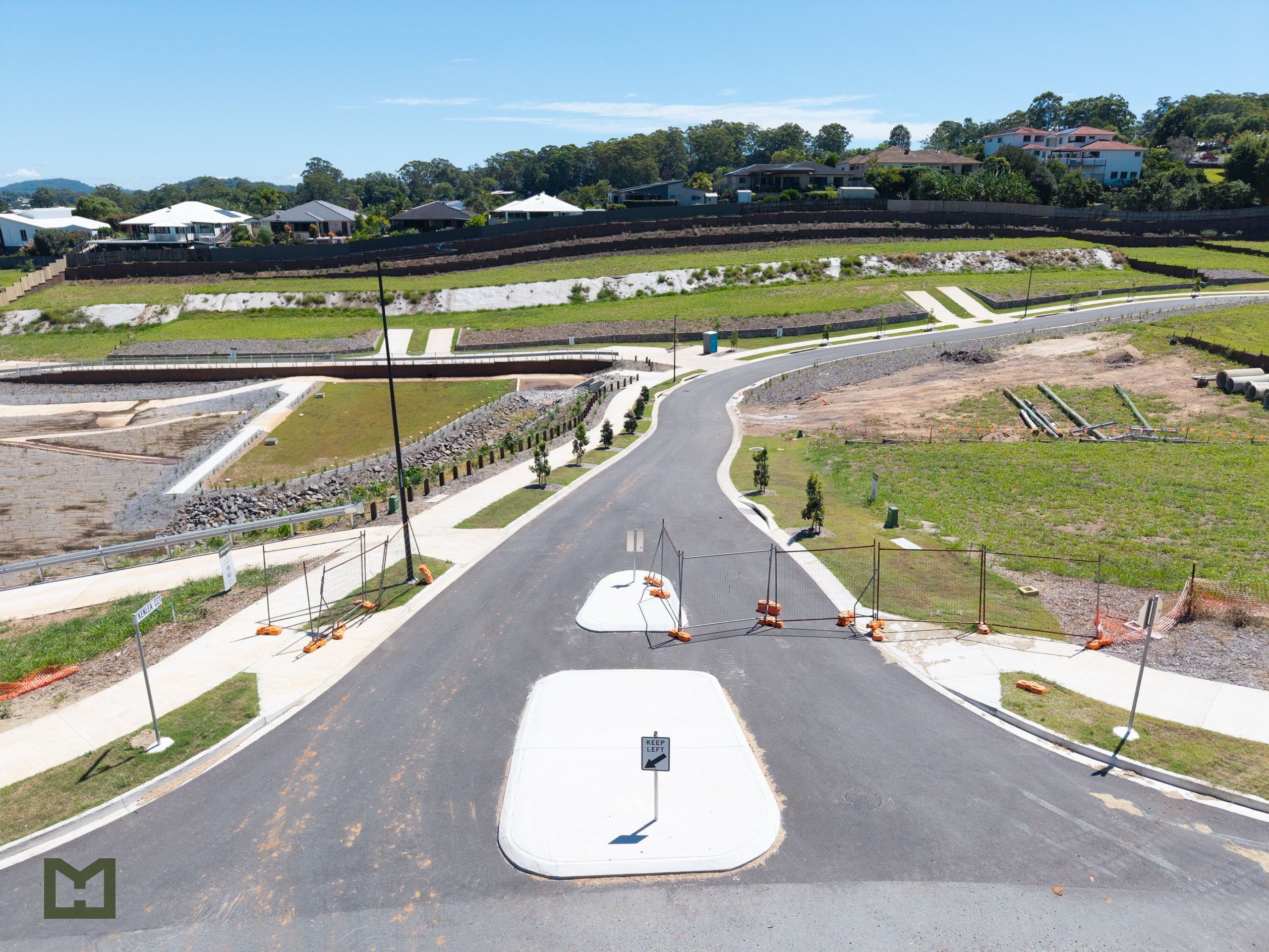 KenLea Estate - Woomby Streetscape