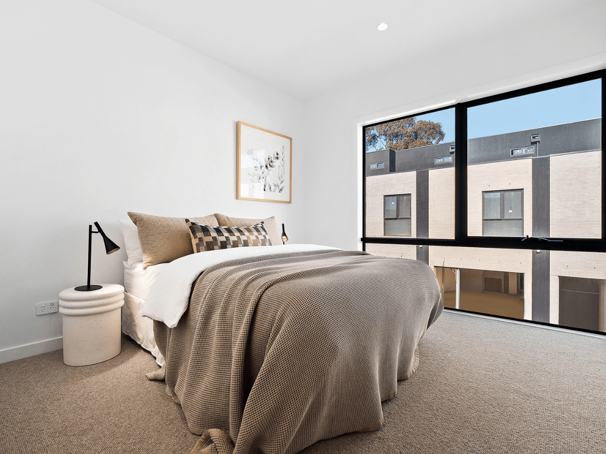 Kingloch Parade Estate - Wantirna Bedroom