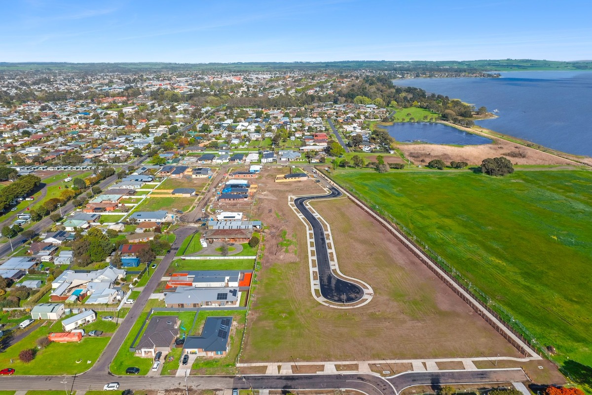 Lakeside - Colac 