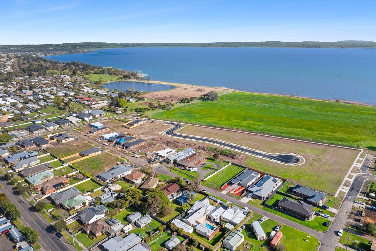 Lakeside - Colac 